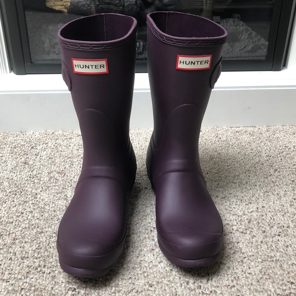Hunter short rain boots purple